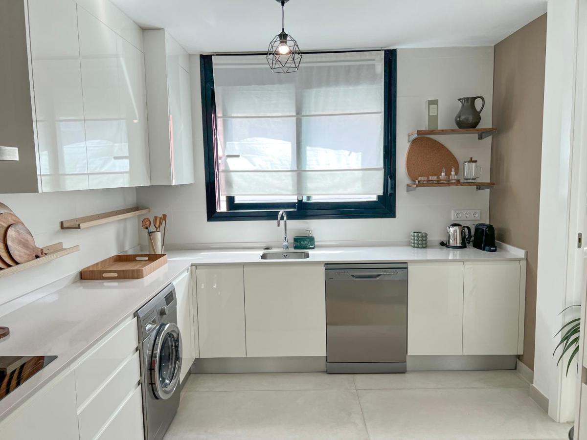 Medanojoy1- 3 Bedrooms, Spacious Apartment 60 M From The Beach 엘메다노 외부 사진